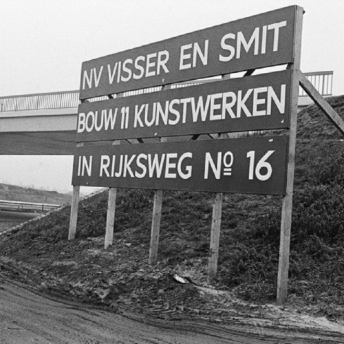 Bouw viaducten A16 1972.jpg