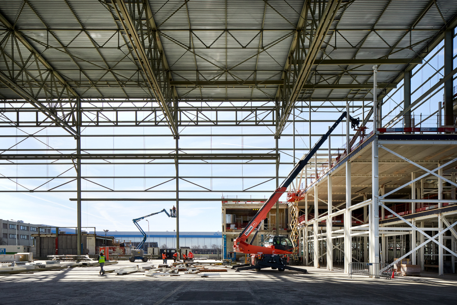 KLM Hangar 10 - ©Milan Hofman
