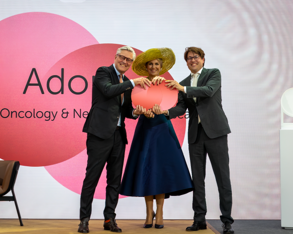Adore