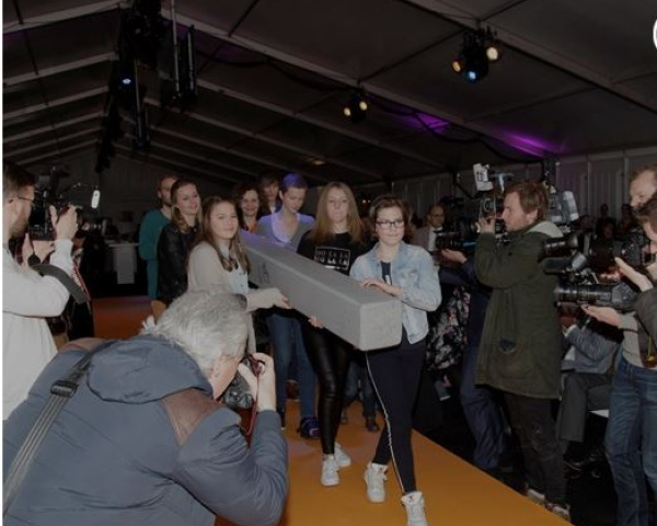 Eerste paal_nummer 1.JPG