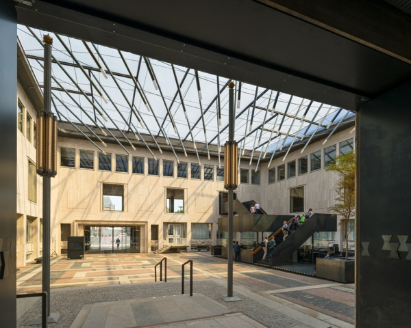 01_05_Het Gelders Huis_Team V Architectuur_Jannes Linders 1708-2894.jpg