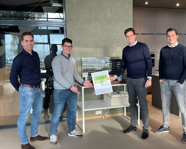 uitereiking ontwerpcertificaat-klein.jpg