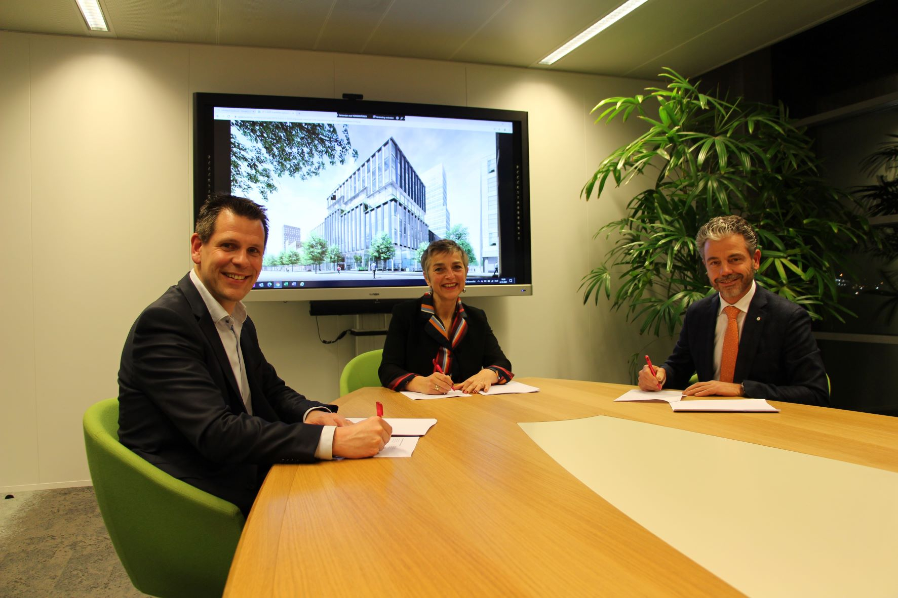 Foto tbv persbericht-verkleind.JPG